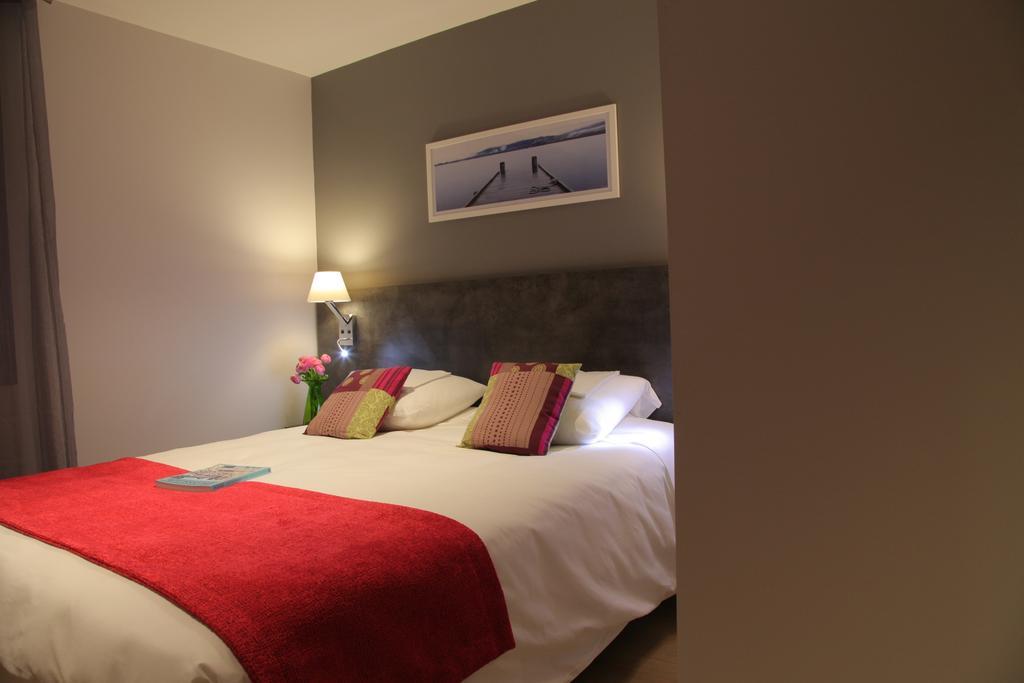 Cozy Hotel Logis Morlaix Plouigneau Bilik gambar